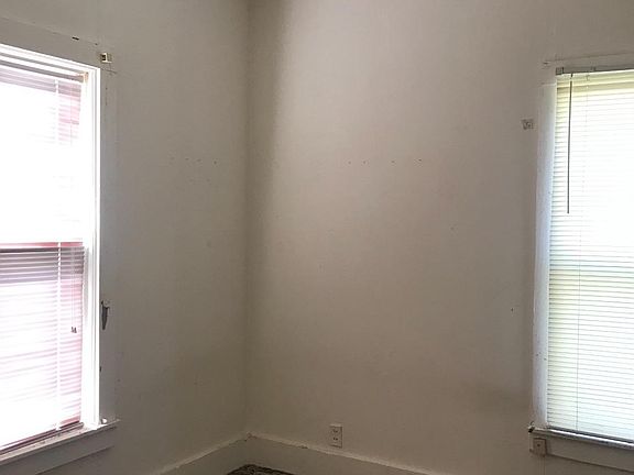 5th image of 1210 Toles Ave
