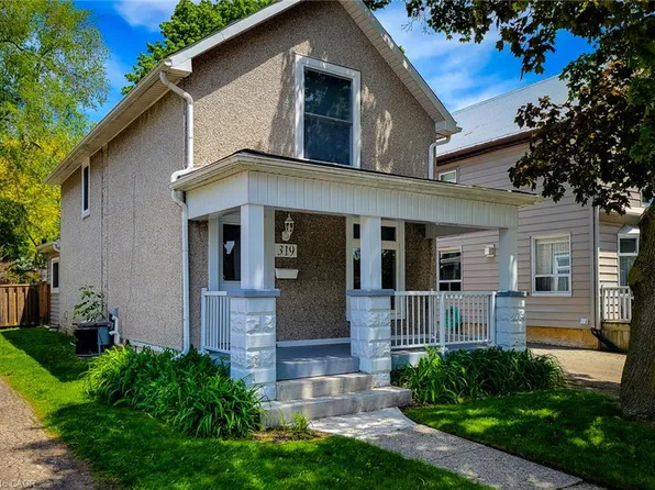 319 King St W, Hamilton, ON L9H 1W5