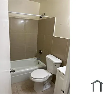 2 bed, $1,900 — Photo 3