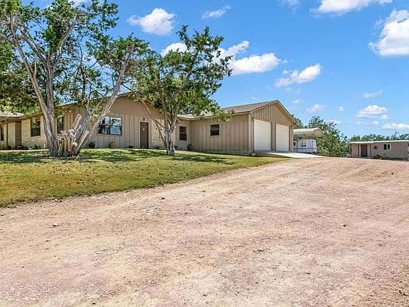 3rd image of 137 Lucke Dr