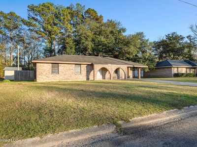 1005 Abbott St, Picayune, MS, 39466