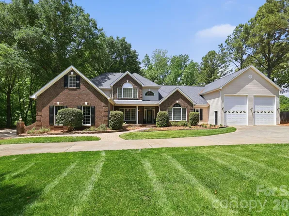 3285 Pleasant Rd, Fort Mill, SC 29708