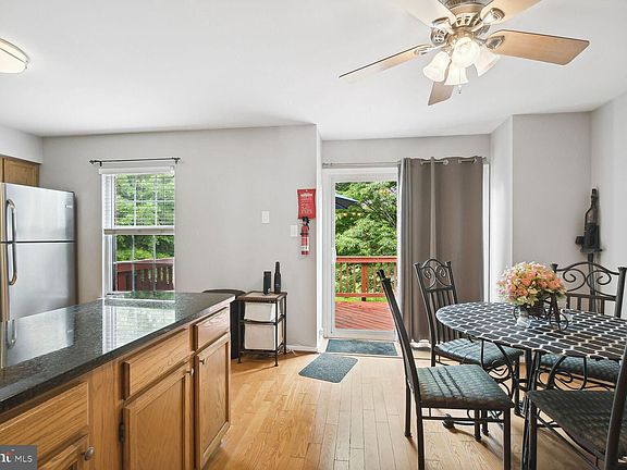 5th image of 46594 Carriage Ct