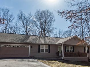90 Hodden Cir, Crossville, TN 38555