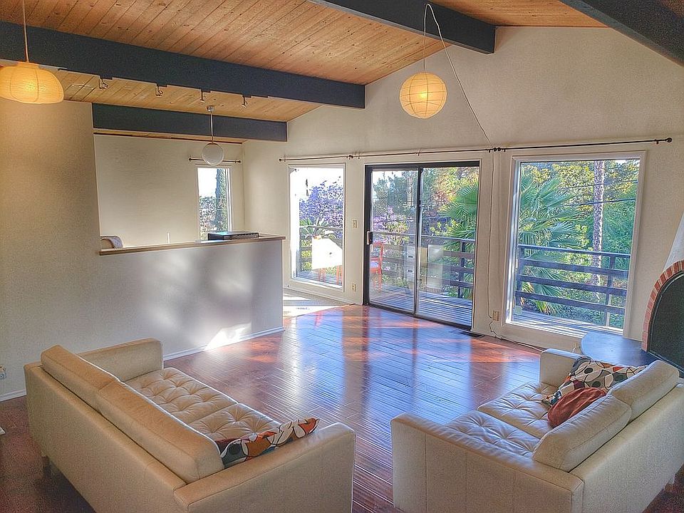 2nd image of 439 Mavis Dr