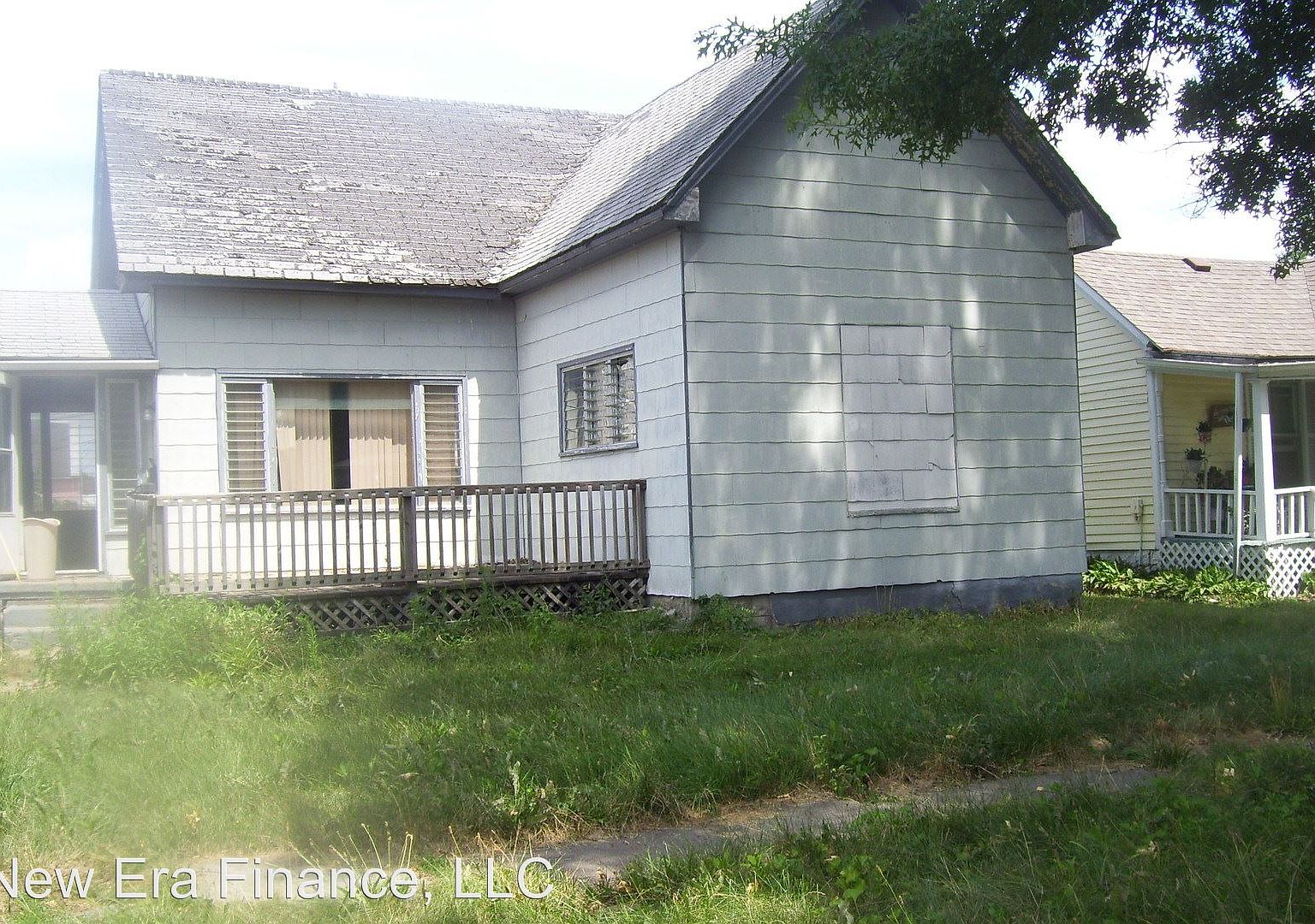 105 Lake St E, Bucklin, MO 64658 Zillow