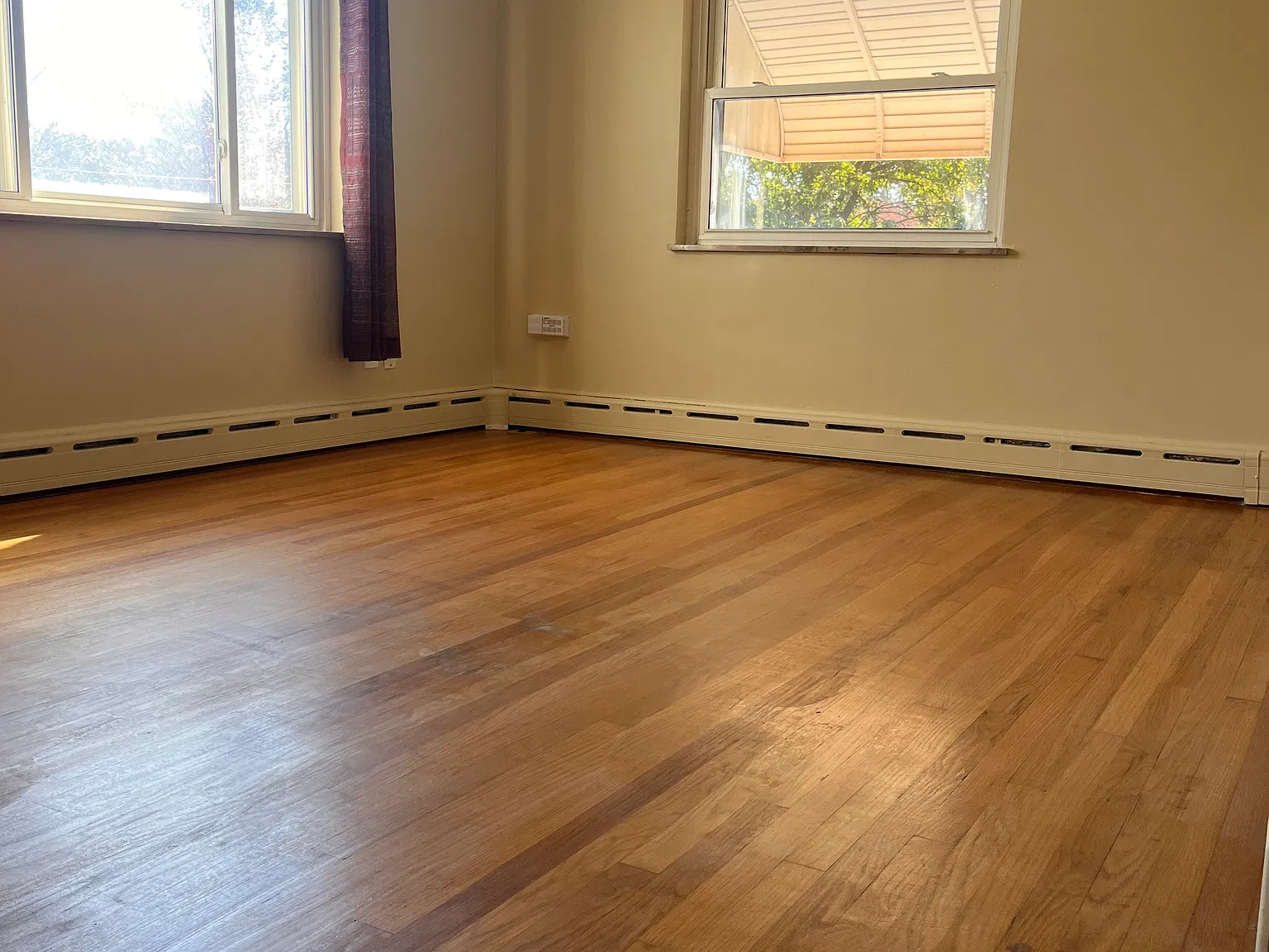 2 bed, 950 sqft, $1,500 — Photo 2