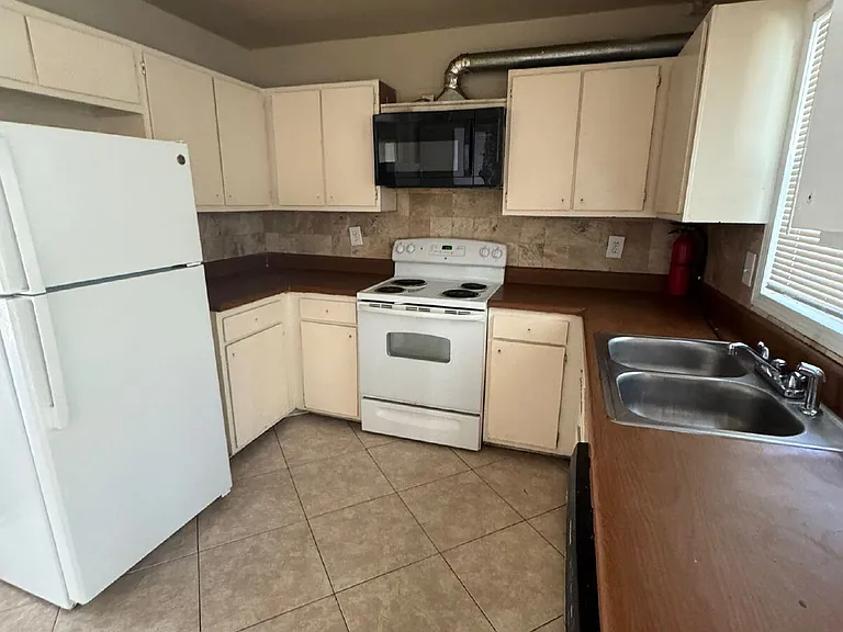 843 Garden Walk Blvd #D — Photo 4