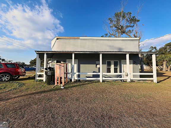 4th image of 808 W Main St