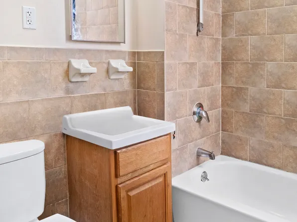 318 East 151st Street image 5 of 7