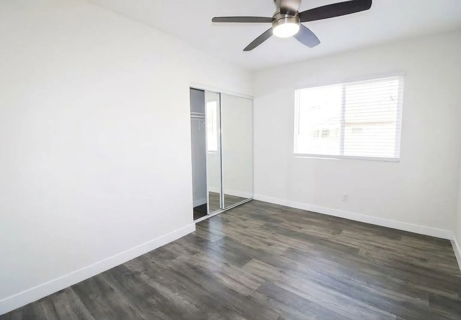 2 bed, 1.0 bath, $2,061 — Photo 3
