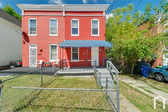 3 bed, $1,800 — Photo 4