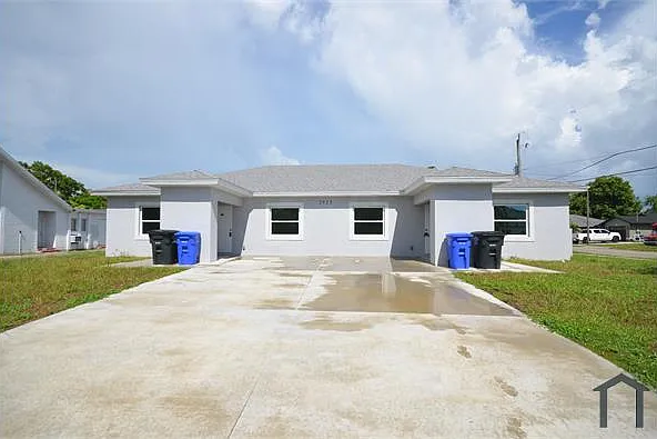 2955 Dunbar Ave #A