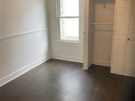 5th image of 2834 Jules St