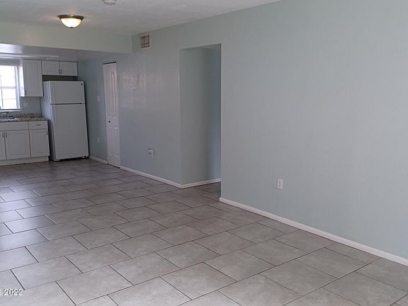 4th image of 181 Ulster Ln #181