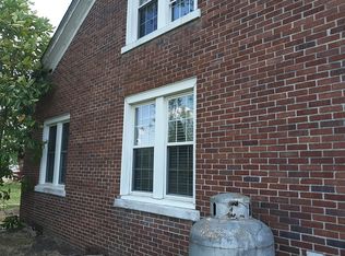 6847 Englishtown Rd, Wallace, NC 28466