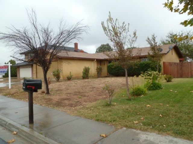 2nd image of 25893 Flint Dr