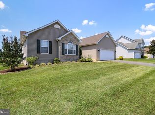 458 W Harvest Ln, Middletown, DE 19709