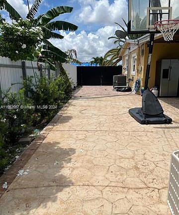 5th image of 5441 NW 180th Ter #0
