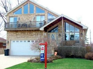 8123 W Summerdale Ave, Chicago, IL