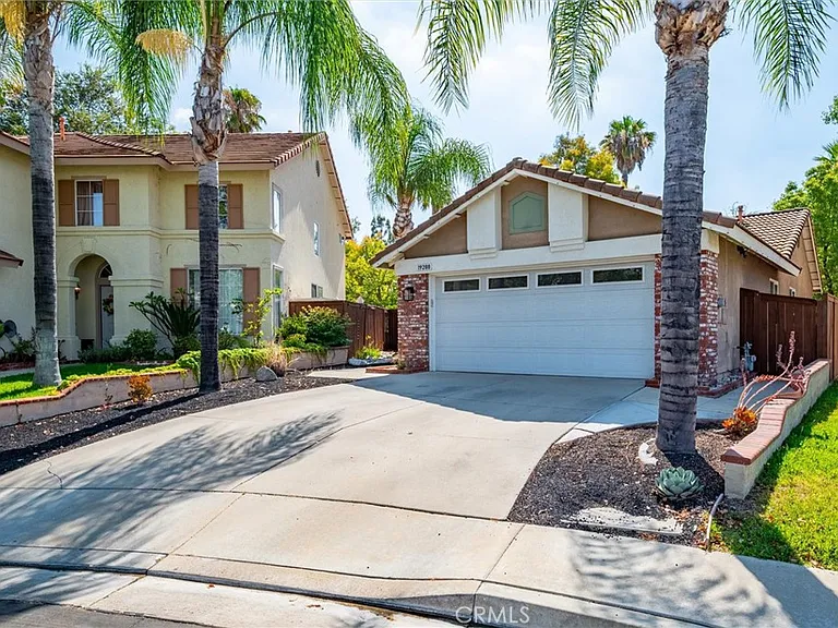 19288 White Dove Ln — Photo 2