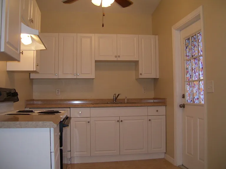 3021 Balfour Ave — Photo 16