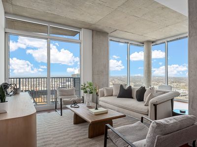 415 Church St APT 2801, Nashville, TN, 37219