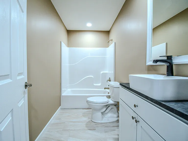 511 Cherry Ln — Photo 6