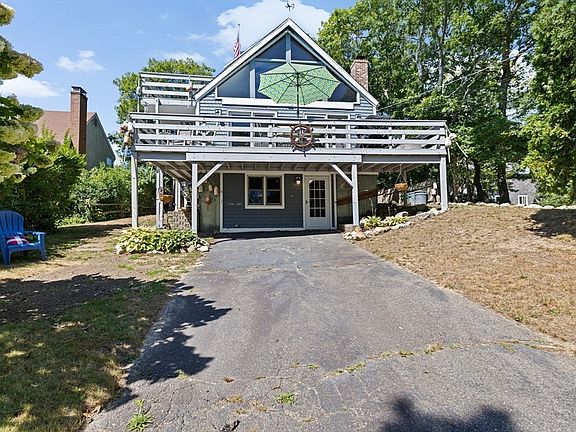 2nd image of 135 Shore Dr