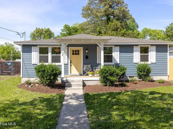 104 W Carteret St, Edenton, NC 27932