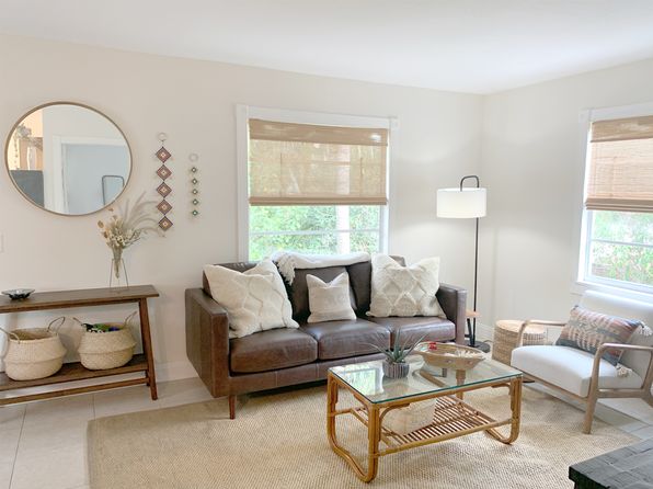 713 Penn St APT 3