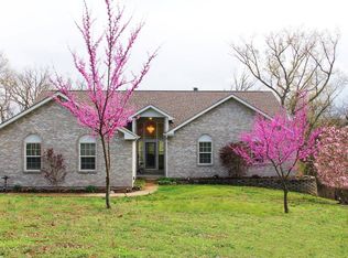 10616 Saint Andrews Ct, Festus, MO 63028