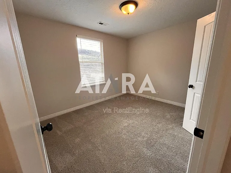 7845 N Ruby Valley Dr — Photo 33
