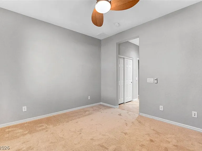 6825 Tarpon Springs Ct — Photo 36