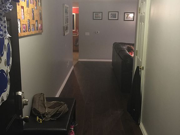 5th image of 125 Oak View Dr