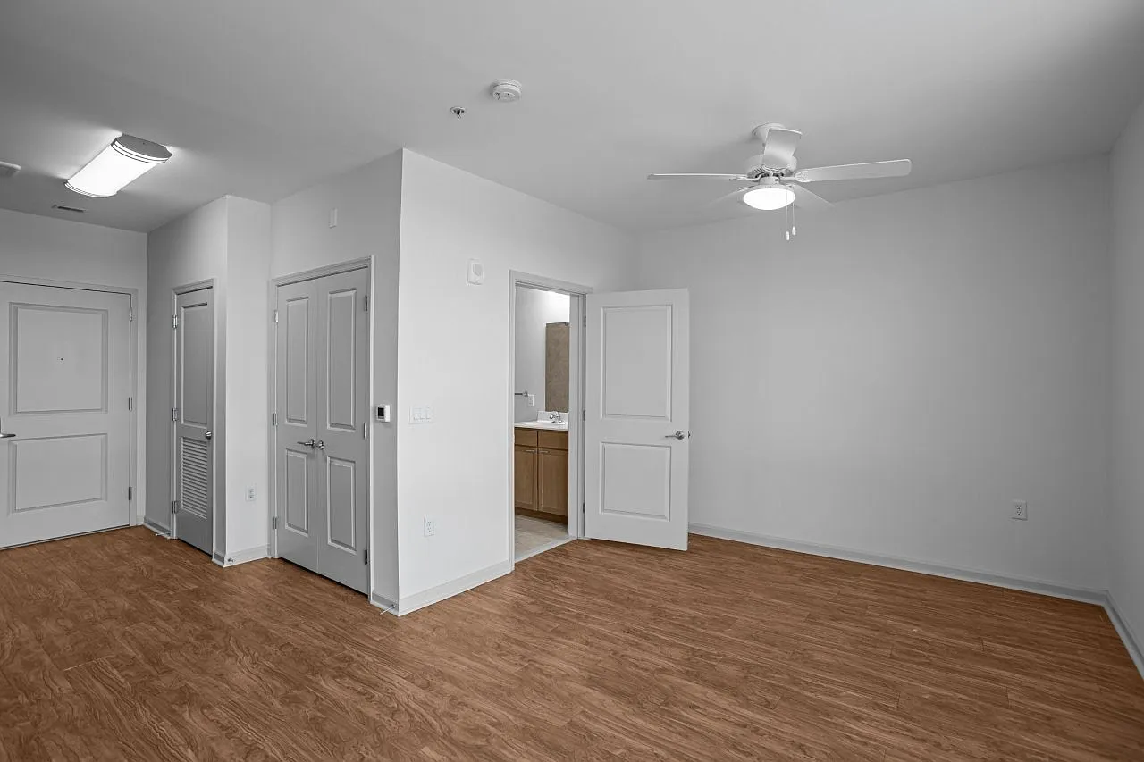 Gilliam Place — Photo 3