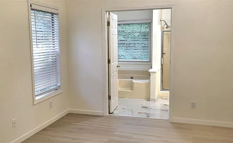 2280 Chelmsford Ct — Photo 18