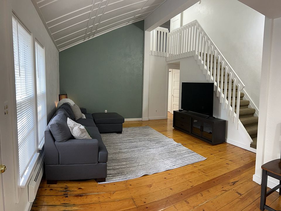 1st image of 216 Forest St #222