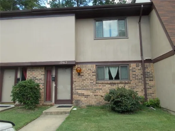 1062 Willow Green Dr, Newport News, VA 23602