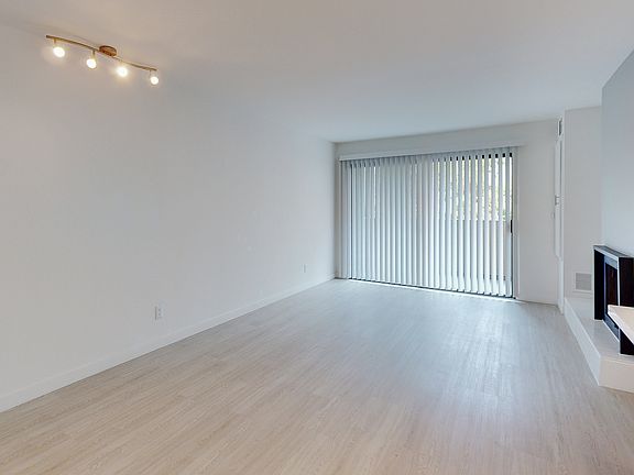 2nd image of 12435 W Jefferson Blvd APT 106