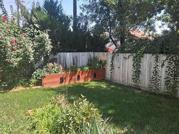 5th image of 156 Bret Harte Ave