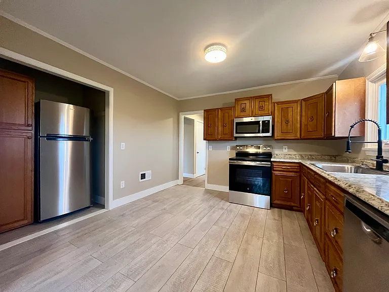 6369 Half Acre Rd — Photo 9