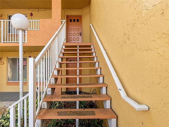 3rd image of 1176 Coral Club Dr #1176
