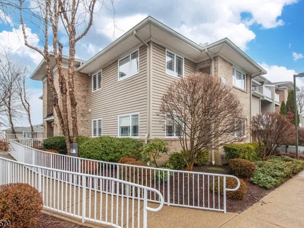 36 Wilshire Ter #36, Kinnelon Boro, NJ 07405