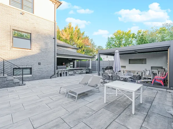 166 Providence Street image 37 of 40