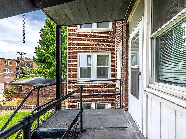 6331 Southwood Ave #2E — Photo 25