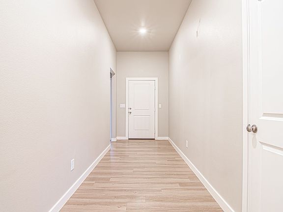 4th image of 2909 Battle Ave