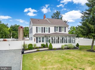 1003 Hainesport Mount Laurel Rd, Mount Laurel, NJ 08054