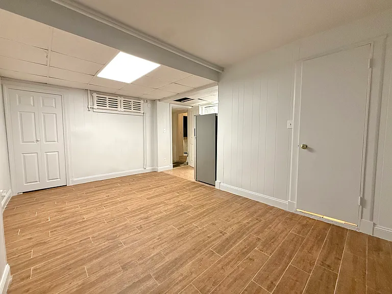 1683 Beacon St #1 — Photo 4