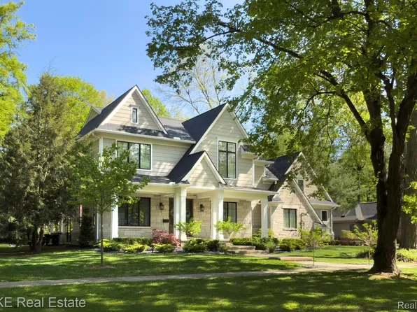 1440 Linden St, Plymouth, MI 48170